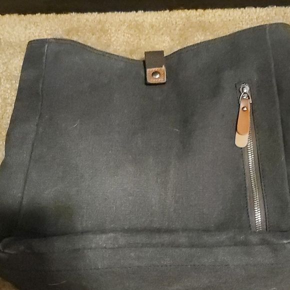 Shangri-la dark denim shoulder bag, zipper and faux leather accents - Picture 4 of 5